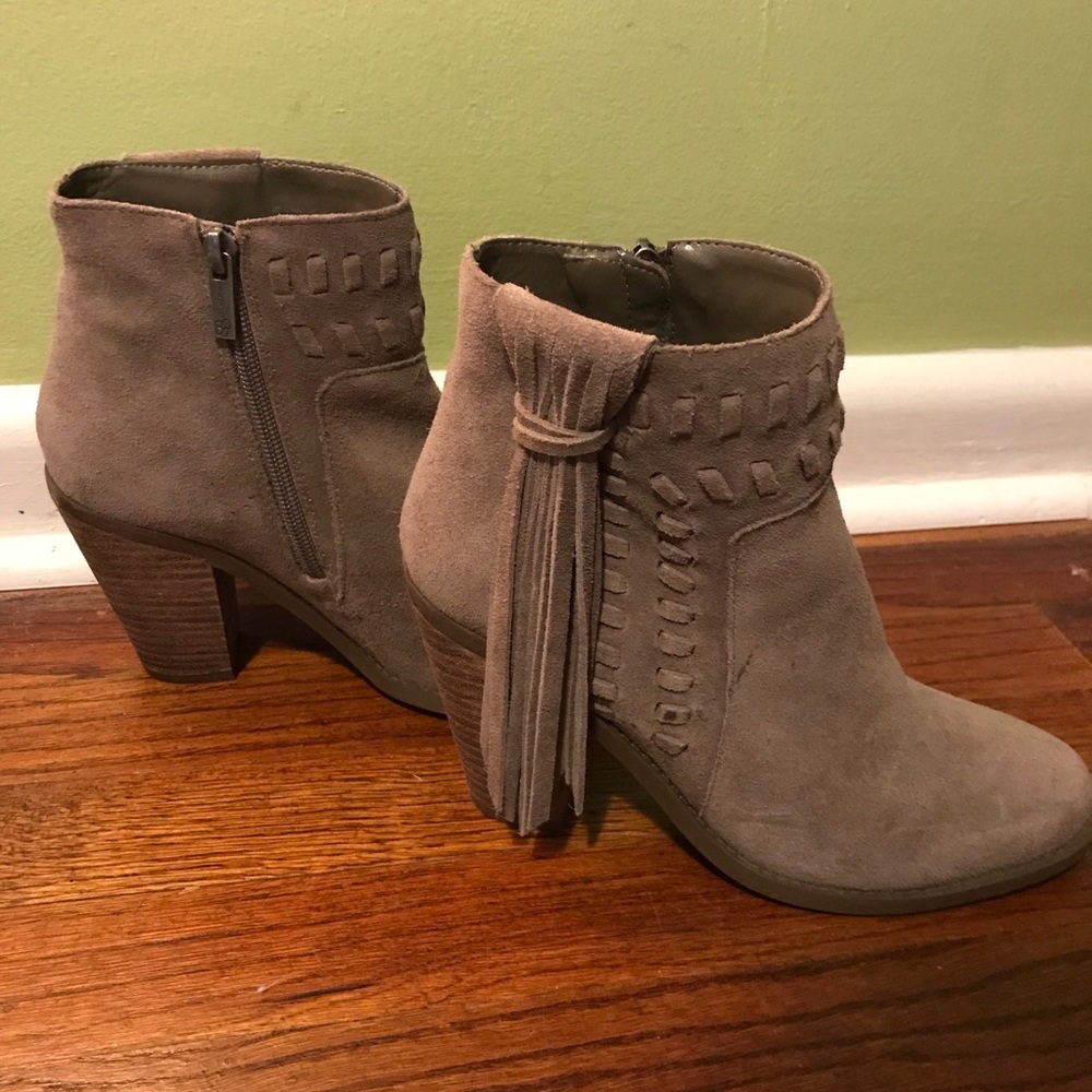 Jessica Simpson Ankle boots w Fringe  Original box